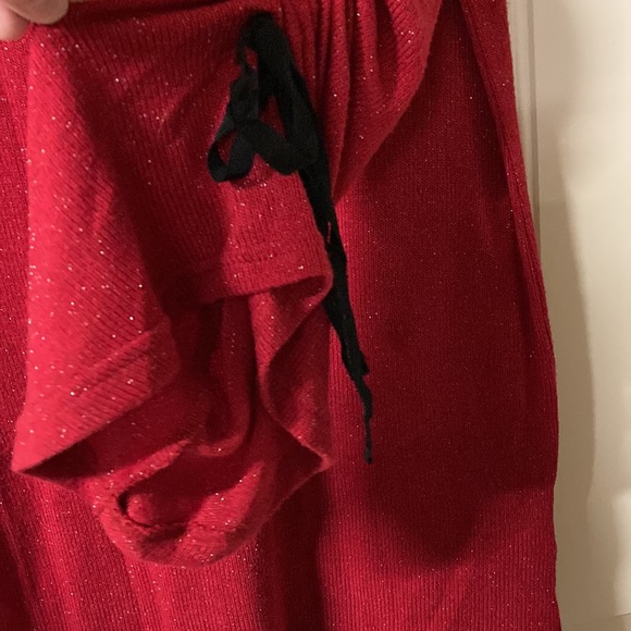 JUICY COUTURE Sweater Round Neck Long Bell Sleeves with Ties Red Sparkles Size M - Picture 3 of 7